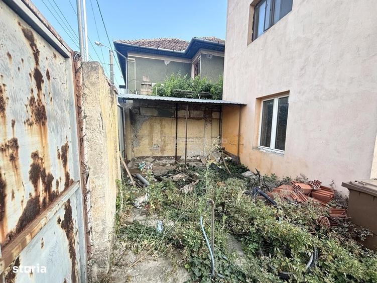 Casă cu 3 camere cu Teren 122 Mp în Central