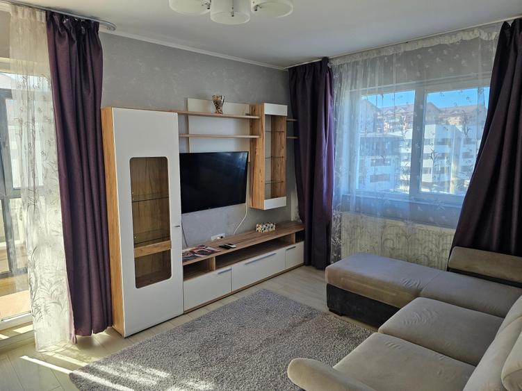 Apartament cu 3 camere decomandat în Militari