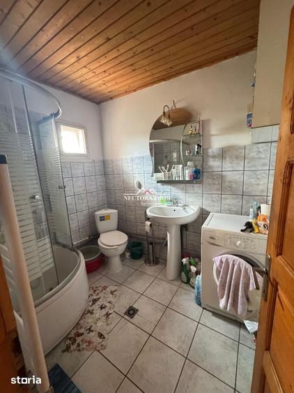 Casă cu 3 camere cu Teren 757 Mp în Nojorid