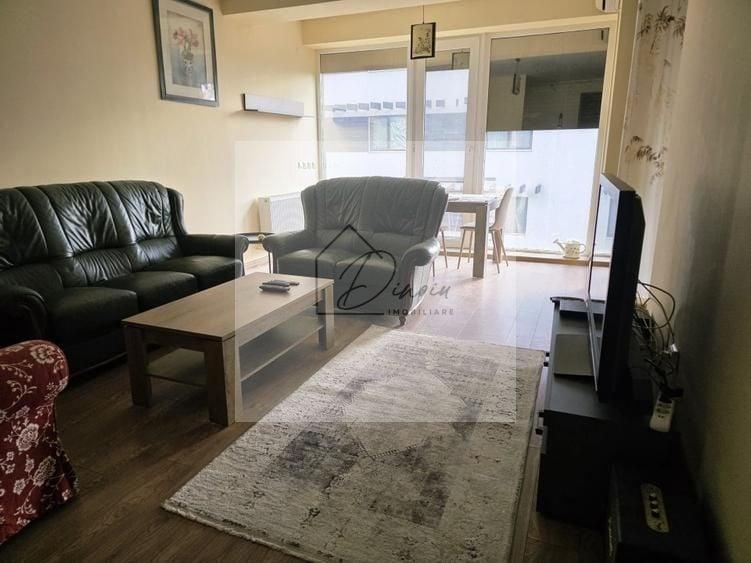 Apartament cu 4 camere nedecomandat, mobilat în Central