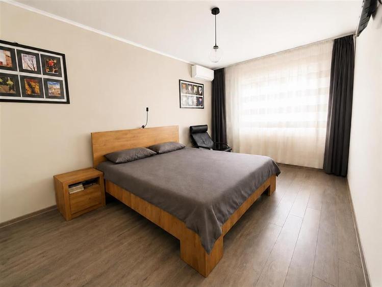 Apartament cu 3 camere decomandat în Nufărul