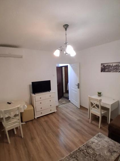 Garsonieră semidecomandată în Basarabia