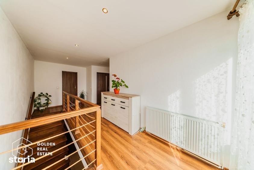 Casă cu 3 camere cu Teren 250 Mp în Vladimirescu