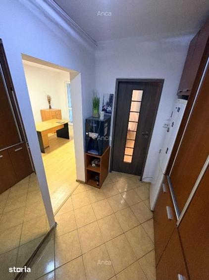 Apartament cu 2 camere, mobilat în Tei