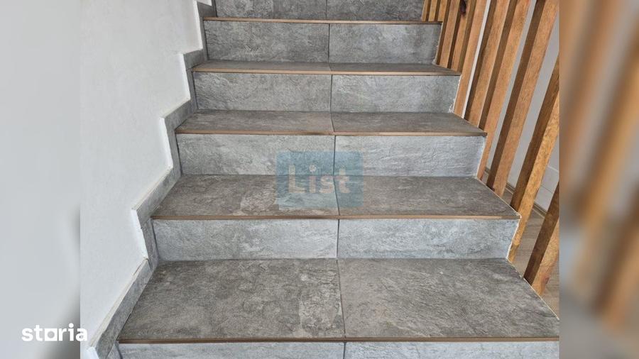 Casă cu 4 camere cu Teren 250 Mp în Apahida