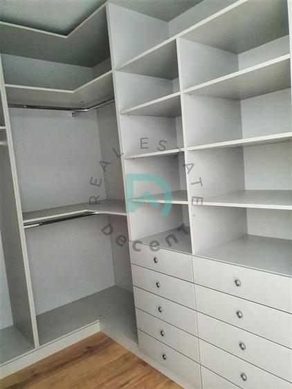 Garsonieră decomandată, mobilată în Drumul Poienii