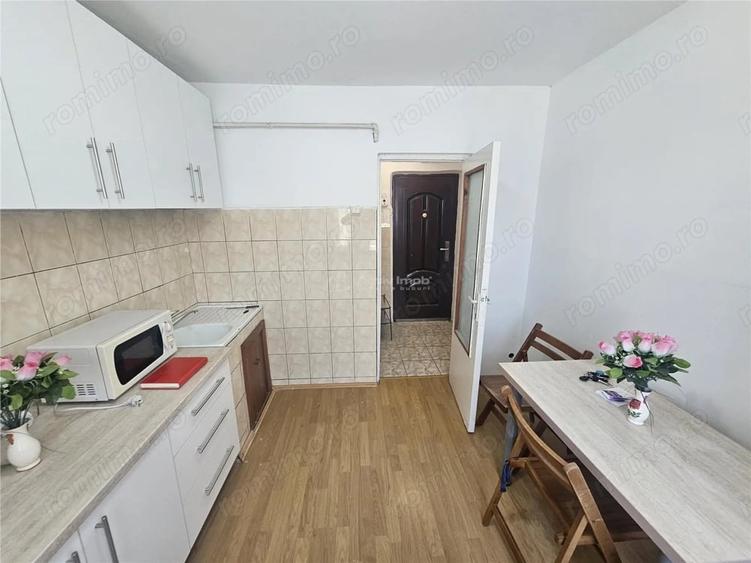 Garsonieră decomandată în Calea Caransebeșului