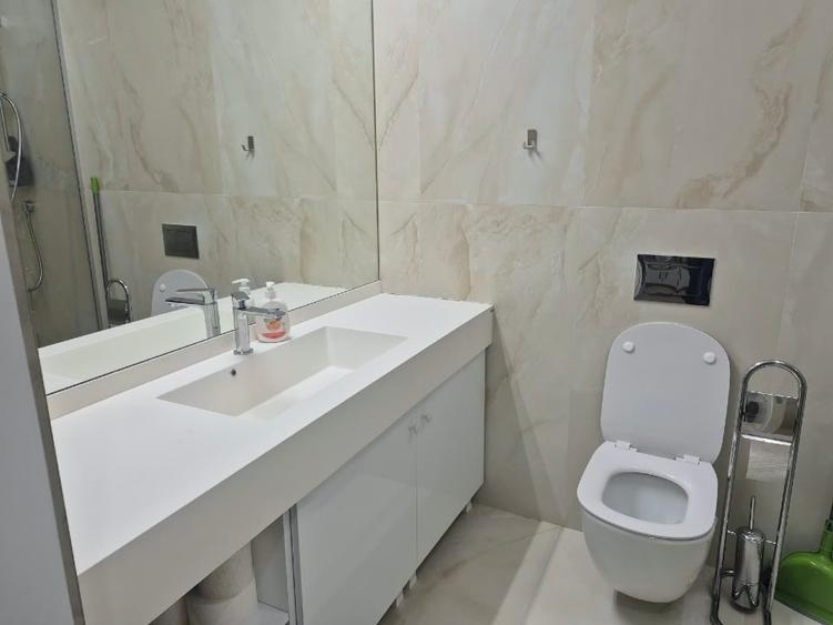 Apartament cu 2 camere, mobilat în Aviației