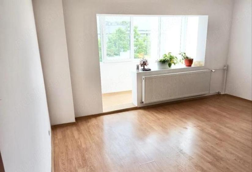 Apartament cu 2 camere, mobilat în Tei