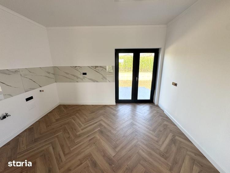 PLACA! Langa ASFALT! Dressing! Casa 4 camere, Breazu - 4