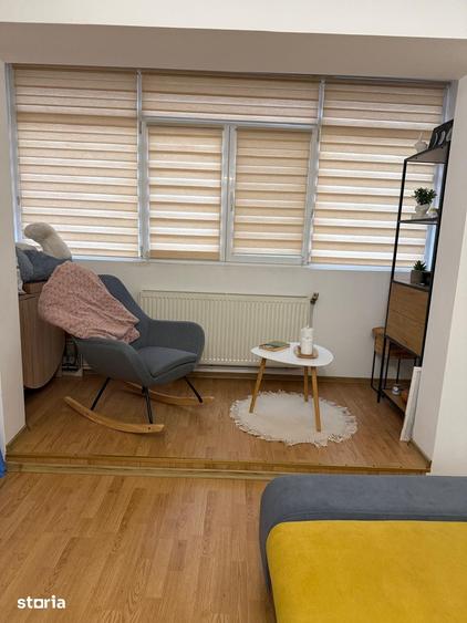 Apartament cu 3 camere în Bradu