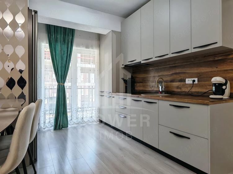 Apartament cu 3 camere decomandat în Central