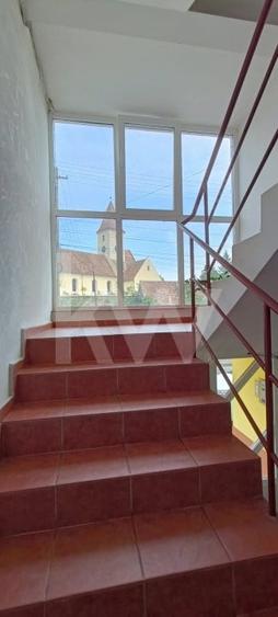 Apartament cu 2 camere decomandat, mobilat în Turnișor