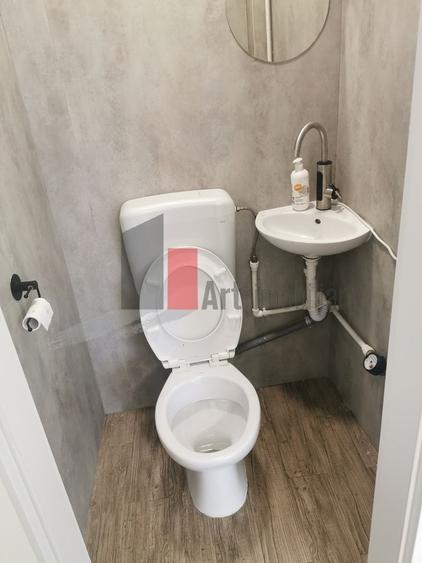 Spațiu comercial, de 52 mp, în Splaiul Independenței