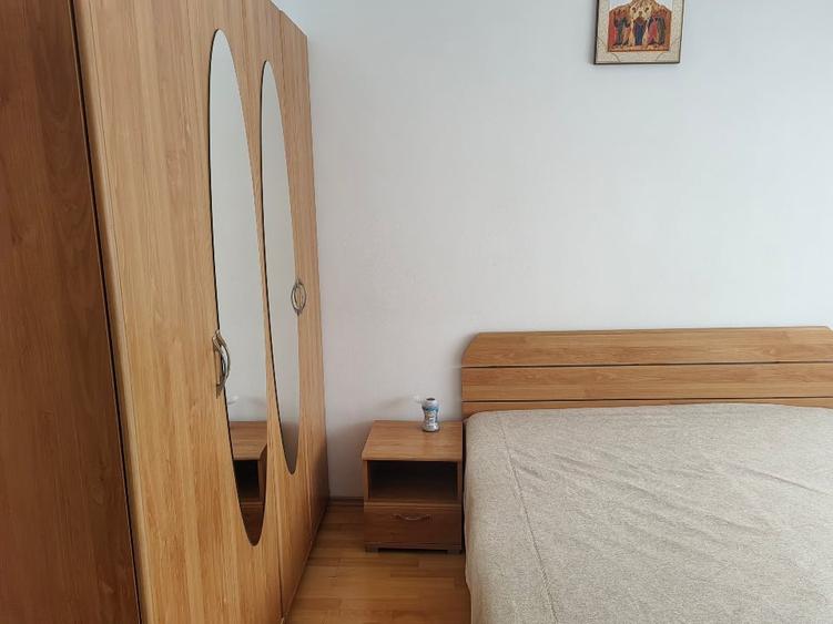 Apartament cu 2 camere decomandat, mobilat în Crângași