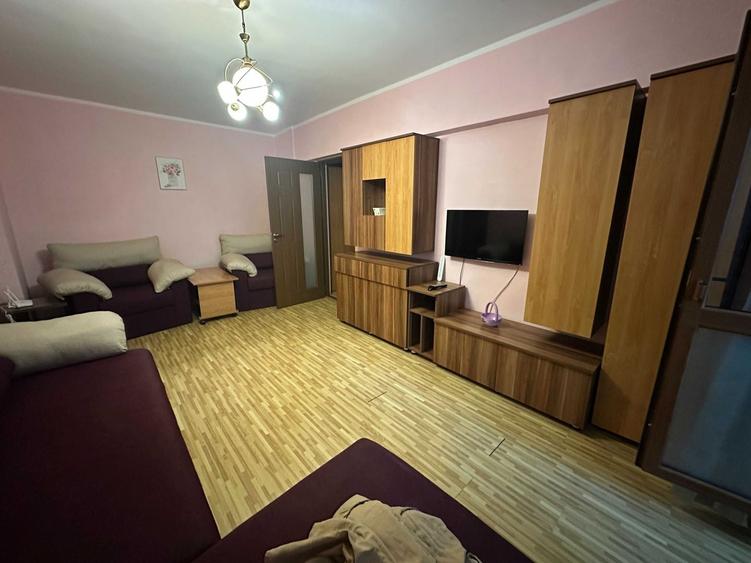 De Închiriat: Apartament 3 Camere – Zona Brâncoveanu, Metrou - 2