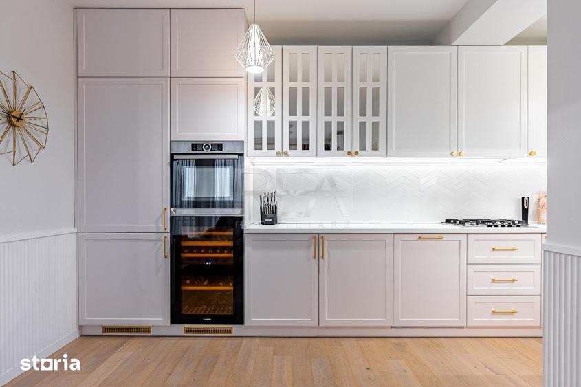Apartament cu 3 camere în Văcăresti
