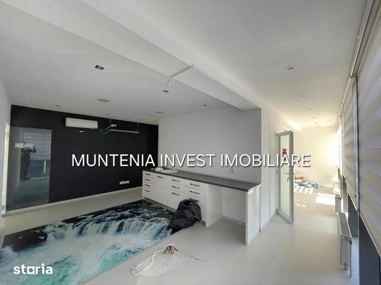 Spațiu comercial, de 105 mp, în Central