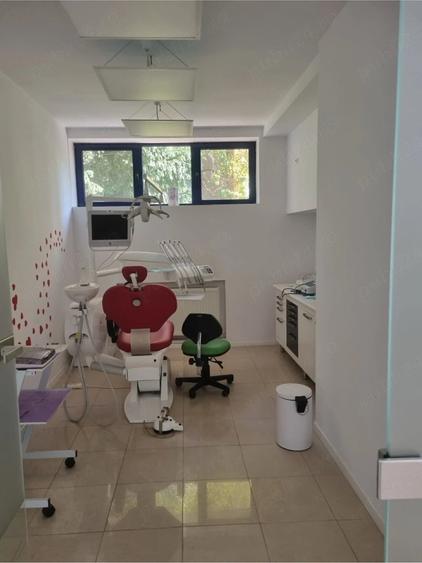 Spațiu comercial, de 180 mp, în Central
