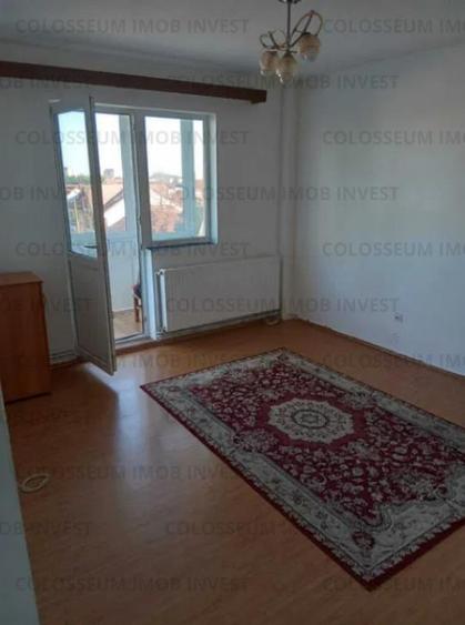 Apartament cu 2 camere semidecomandat în Florilor
