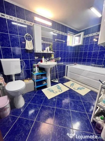 Casă cu 5 camere cu Teren 2000 Mp în Beclean