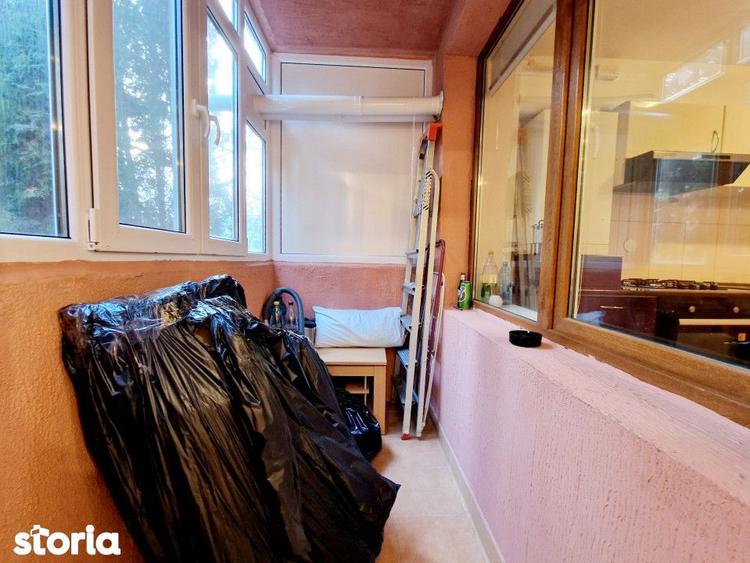 Apartament cu 3 camere semidecomandat, mobilat în Europa