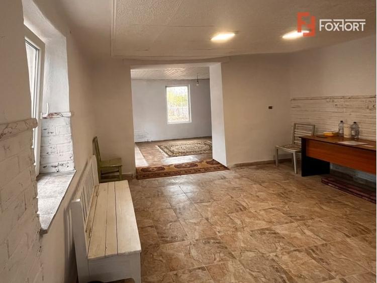 Casă individuală cu 3 camere cu Canalizare în Recaș