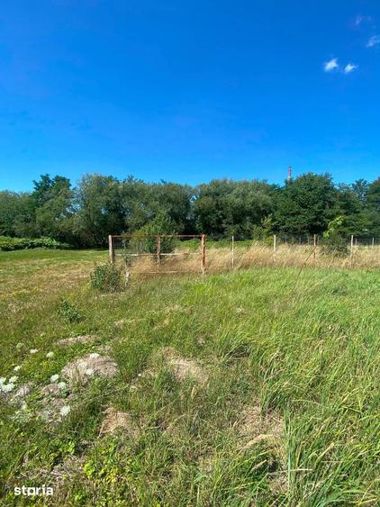 Teren de 2700 mp, în Orașul Vechi