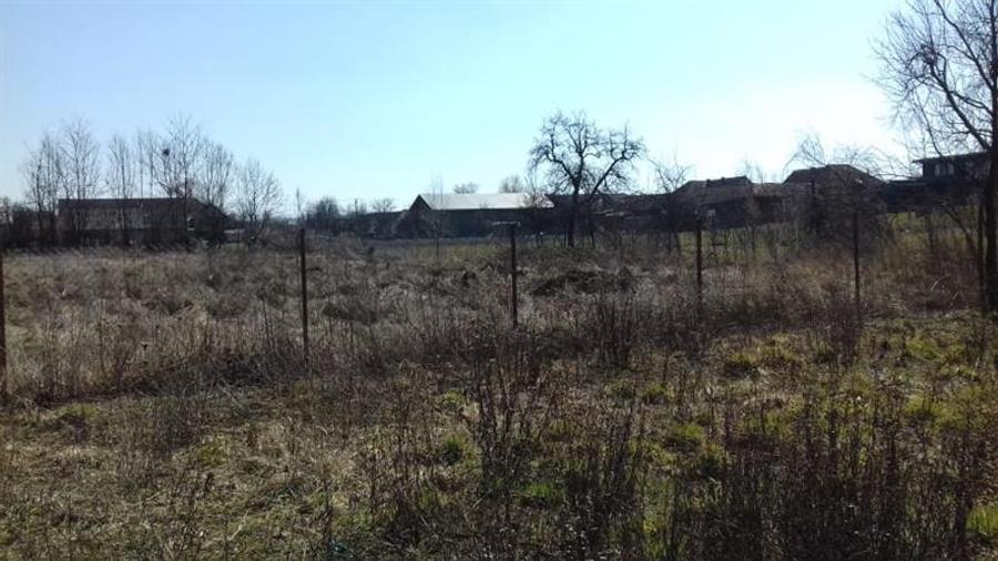 Teren Construcții intravilan de 600 mp, în Zimandcuz