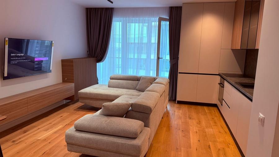 Apartament cu 3 camere decomandat în Pantelimon