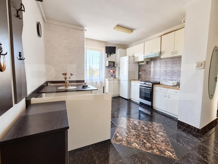 Apartament cu 2 camere decomandat, mobilat în Tudor