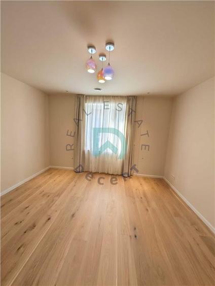 Casă individuală cu 3 camere cu Teren 280 Mp în Central