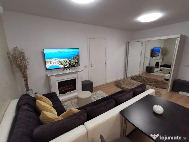 Apartament cu 2 camere semidecomandat în Obor