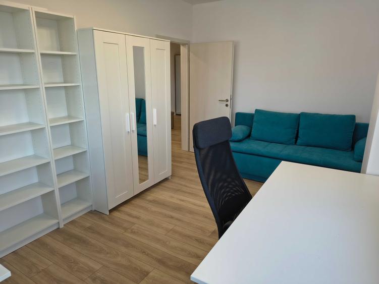 Apartament cu 3 camere decomandat în Cetate