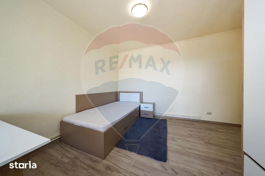 Apartament cu 4 camere în Central
