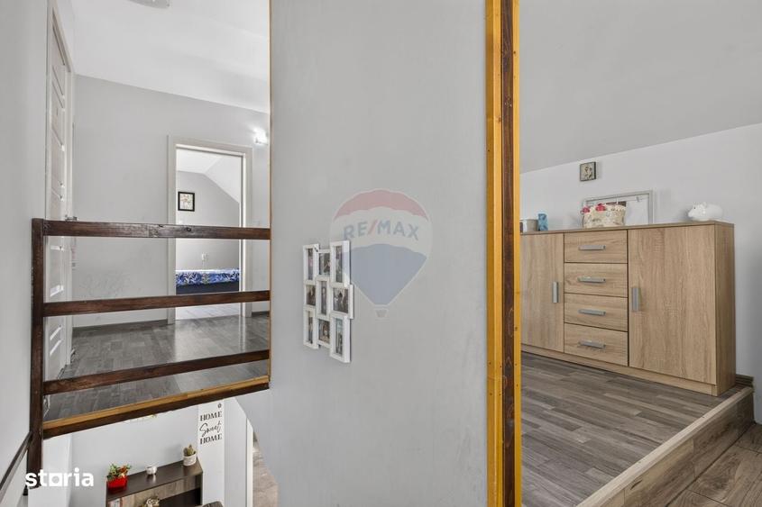 Casă cu 4 camere în Central