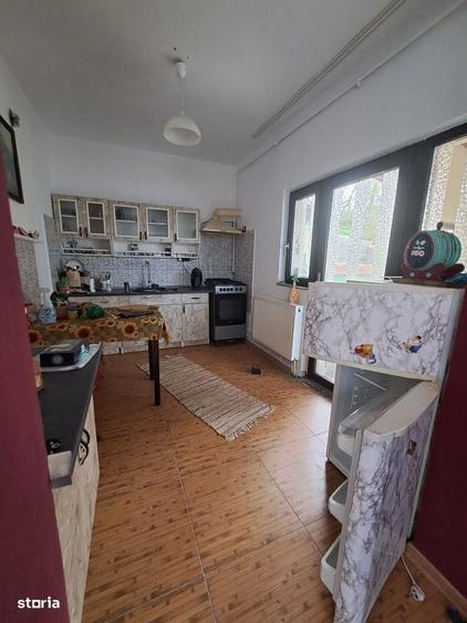Casă cu 4 camere în Rădești