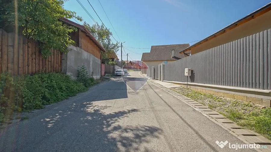 Casă cu 3 camere cu Teren 426 Mp în Tărlungeni