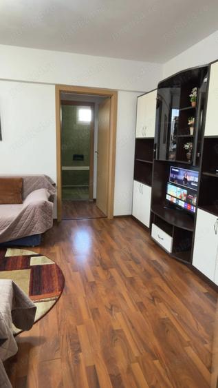 Apartament cu 2 camere semidecomandat în Dacia