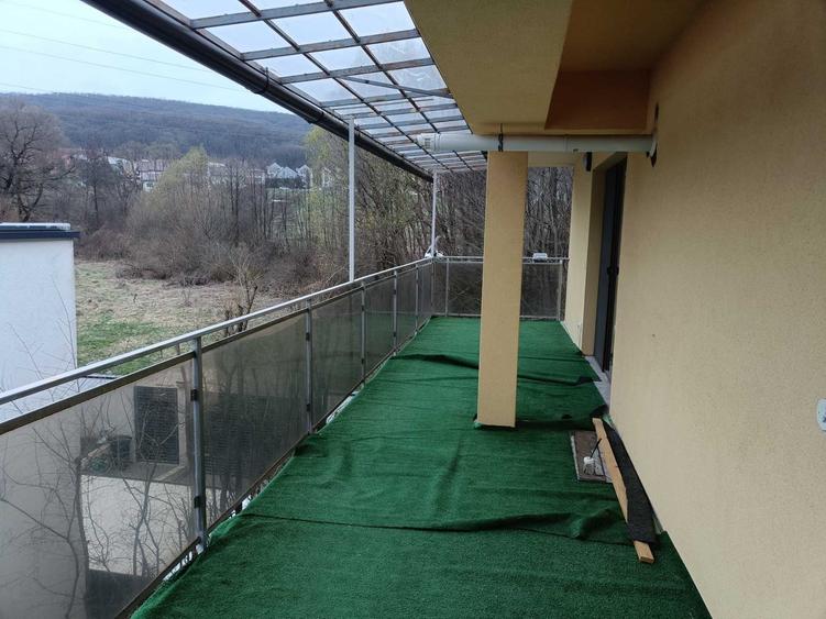 Apartament cu 2 camere semidecomandat în Câmpului