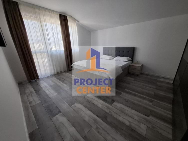 Casă individuală cu 4 camere cu Canalizare în Craiovei