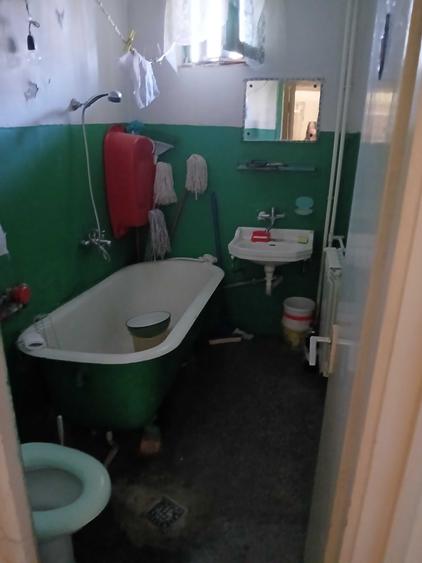 Apartament cu 2 camere semidecomandat în Exterior Vest