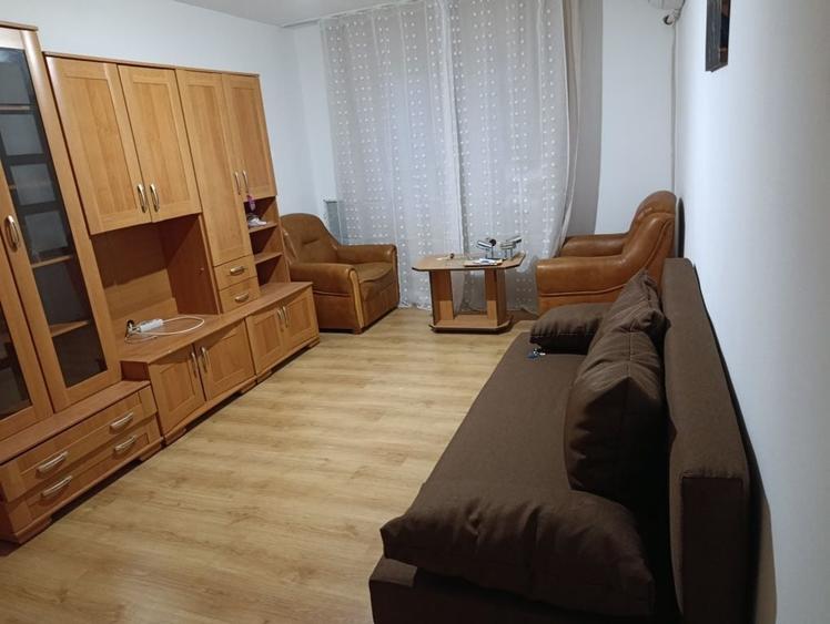 Apartament cu 2 camere decomandat în Săpoca