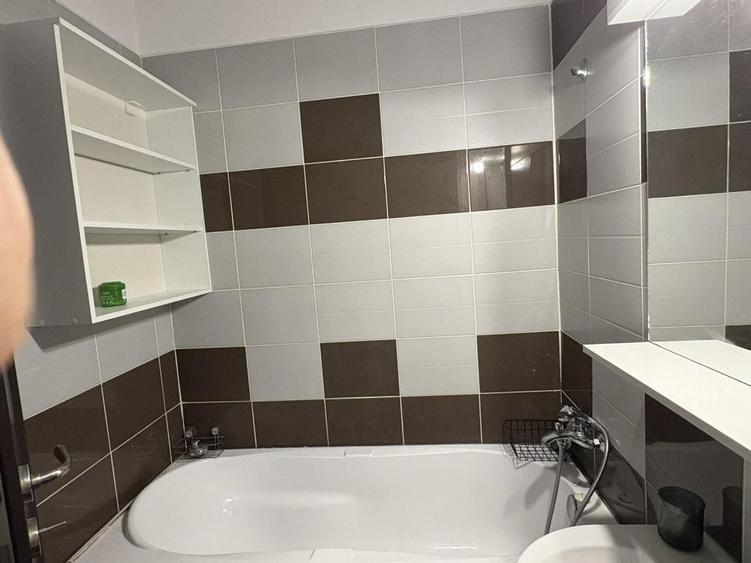 Apartament decomandat în Tomis Plus