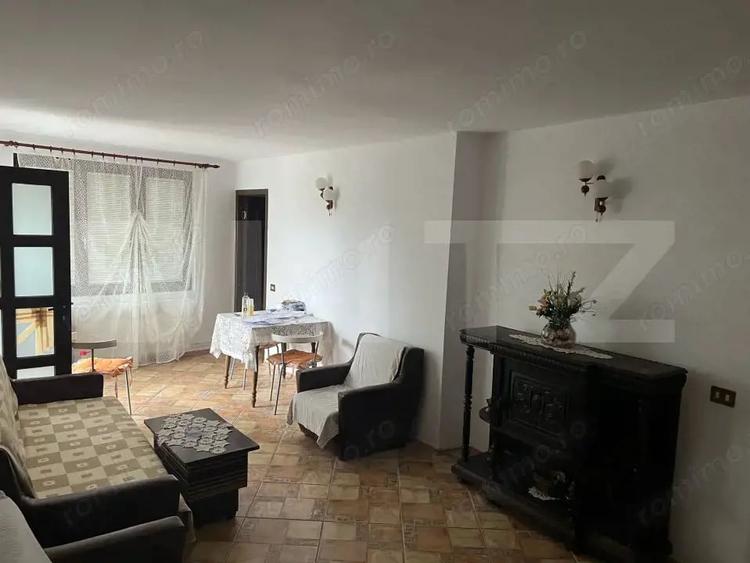 Casă cu 4 camere cu Teren 2300 Mp în Tudor