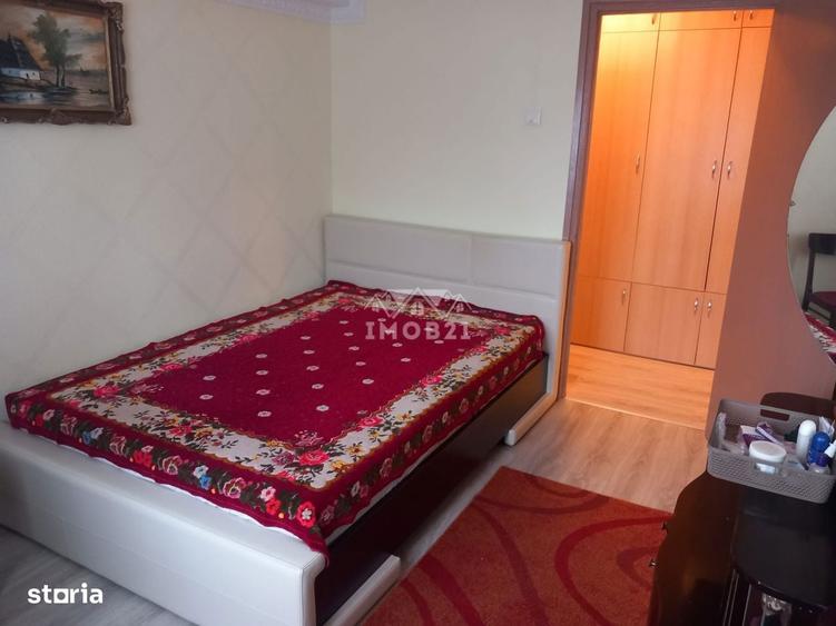 Apartament cu 4 camere decomandat în Bughea de Sus