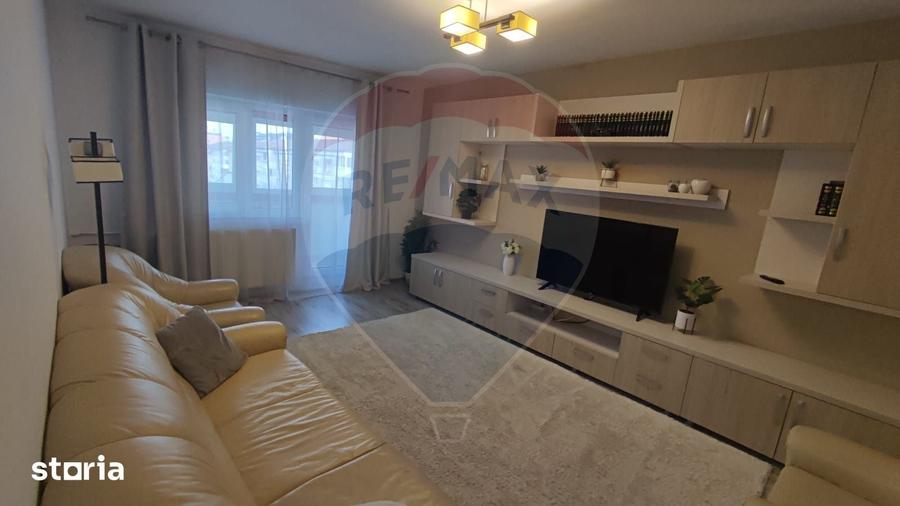 Apartament cu 3 camere în Calea Aradului