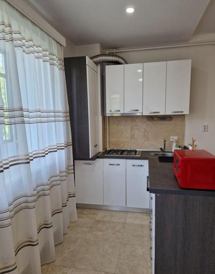 Apartament cu 2 camere decomandat, mobilat în Militari