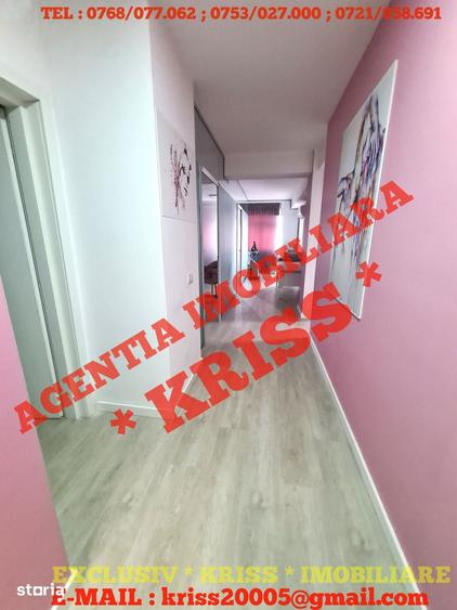 Spațiu comercial, de 91 mp, în Central