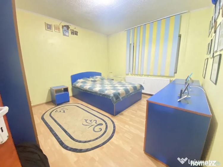 Apartament cu 3 camere decomandat în 13 Septembrie